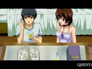 Hentai namoradas compartilhando falo em sexo a três
